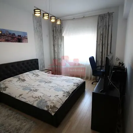 Cozy Apartment In Bucharest With Jacuzzi بوخارست
